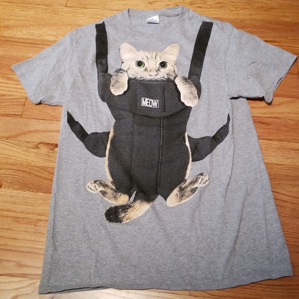 Funny Cat in Carrier T-shirt